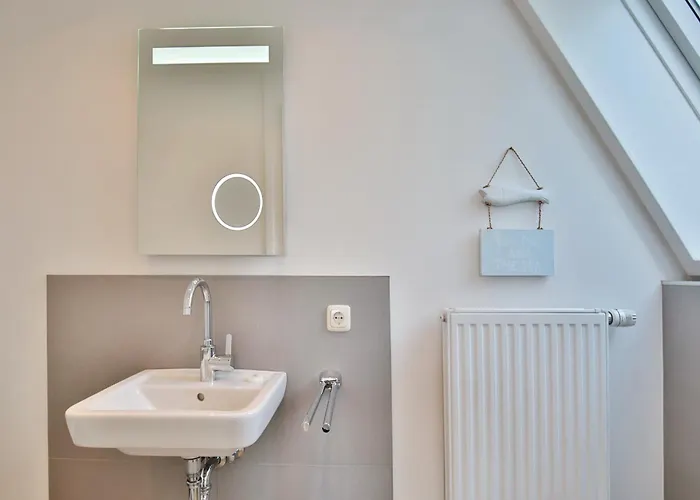 Haus Wiesenweg Haus Wiesenweg 7 *